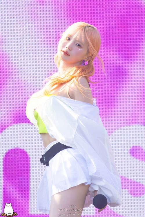 워터밤 신난 송하영 워터밤 신난 송하영