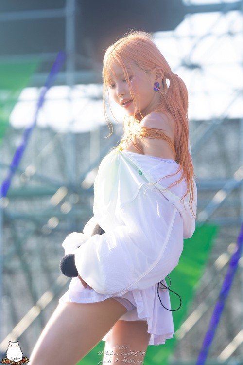 워터밤 신난 송하영 워터밤 신난 송하영